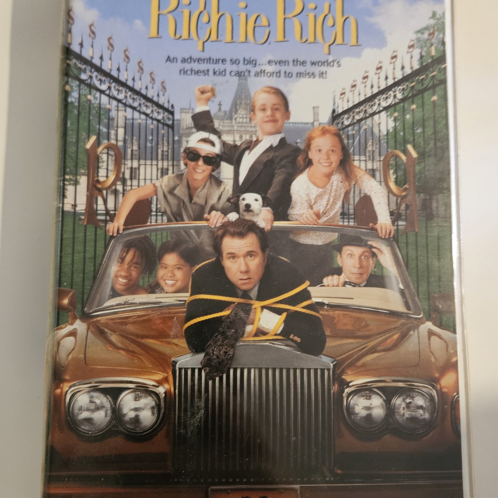 Kids Movies - Picture 9 of 10